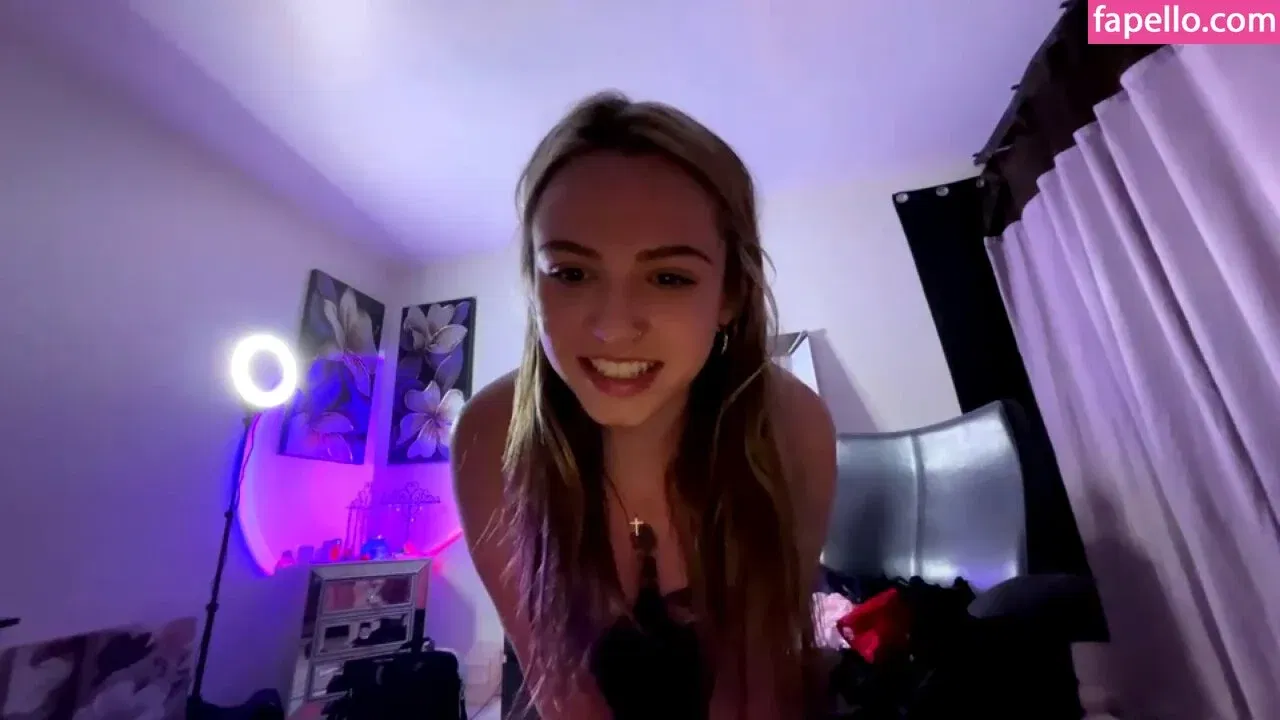 charisma.j / charisma__charm / charismacharm Onlyfans Photo Gallery 