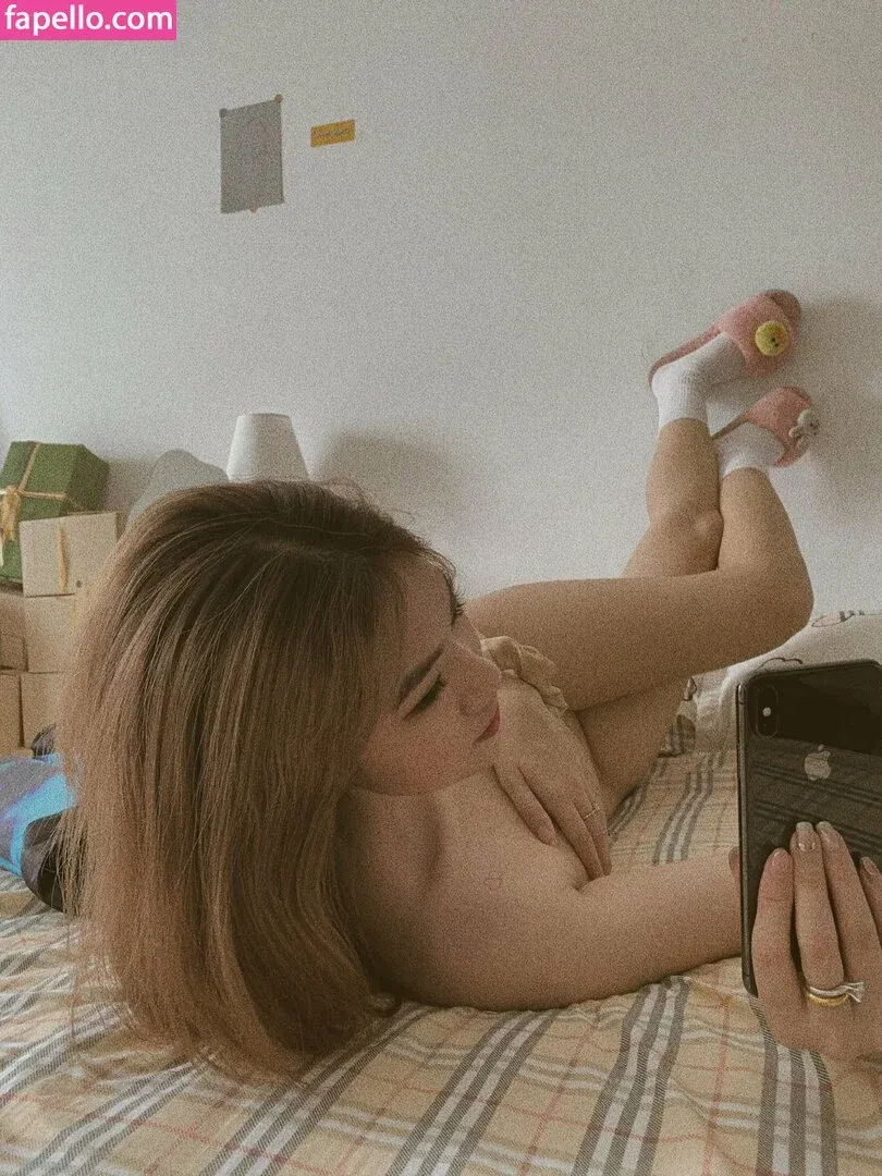 Thanh Nhen / https: / nhennhensohott / th.nhen Onlyfans Photo Gallery 