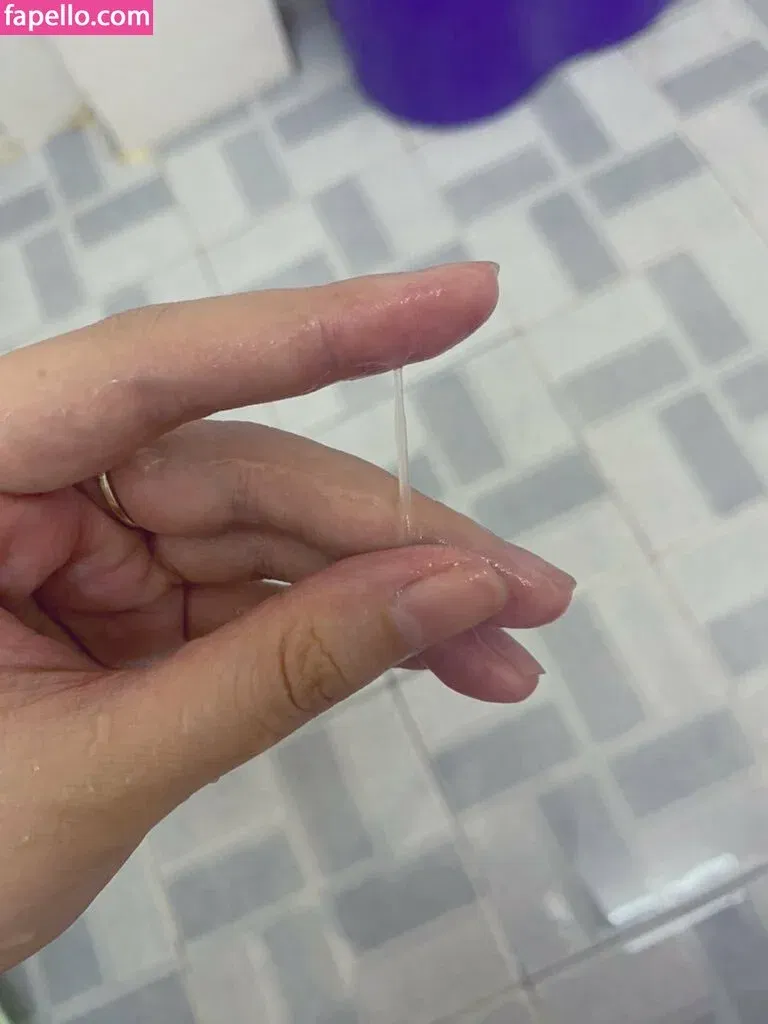 Thanh Nhen / https: / nhennhensohott / th.nhen Onlyfans Photo Gallery 