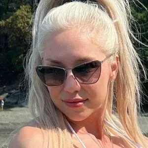 KarenOrlena Onlyfans Photo Gallery 