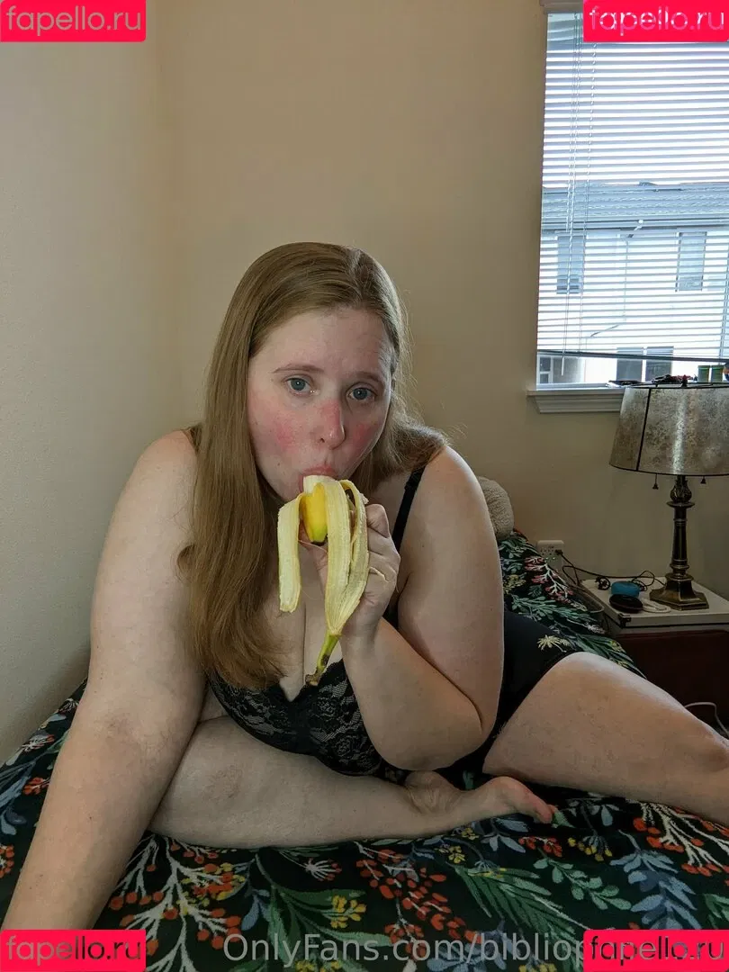 bibliophile120 / bibliophile121 / bibliophile_120 Onlyfans Photo Gallery 