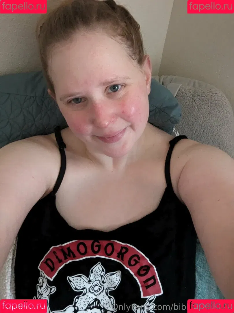 bibliophile120 / bibliophile121 / bibliophile_120 Onlyfans Photo Gallery 