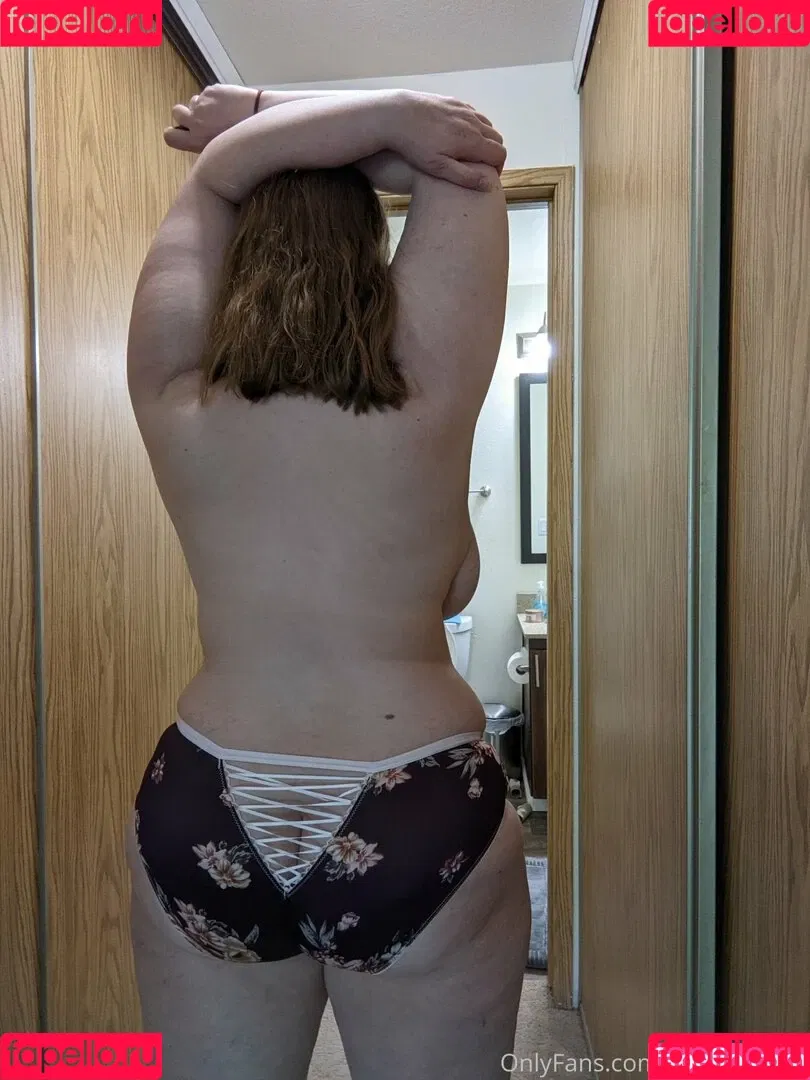 bibliophile120 / bibliophile121 / bibliophile_120 Onlyfans Photo Gallery 