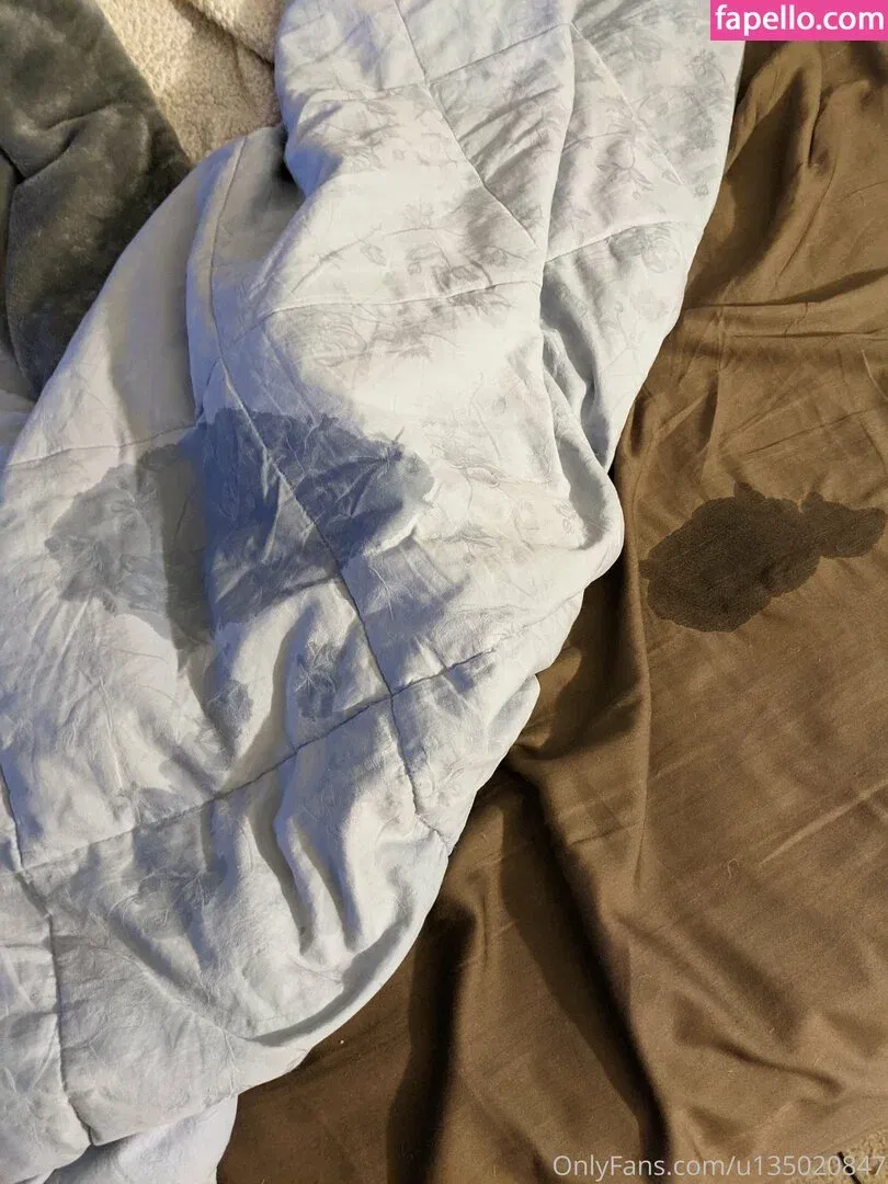 bibliophile120 / bibliophile121 / bibliophile_120 Onlyfans Photo Gallery 