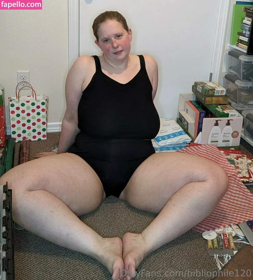 bibliophile120 / bibliophile121 / bibliophile_120 Onlyfans Photo Gallery 