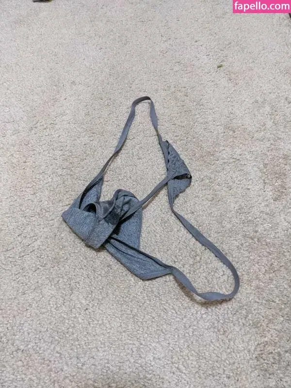 bibliophile120 / bibliophile121 / bibliophile_120 Onlyfans Photo Gallery 