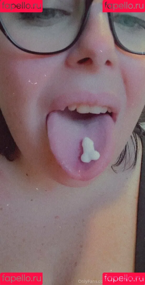 megandaw / megdaw_ Onlyfans Photo Gallery 