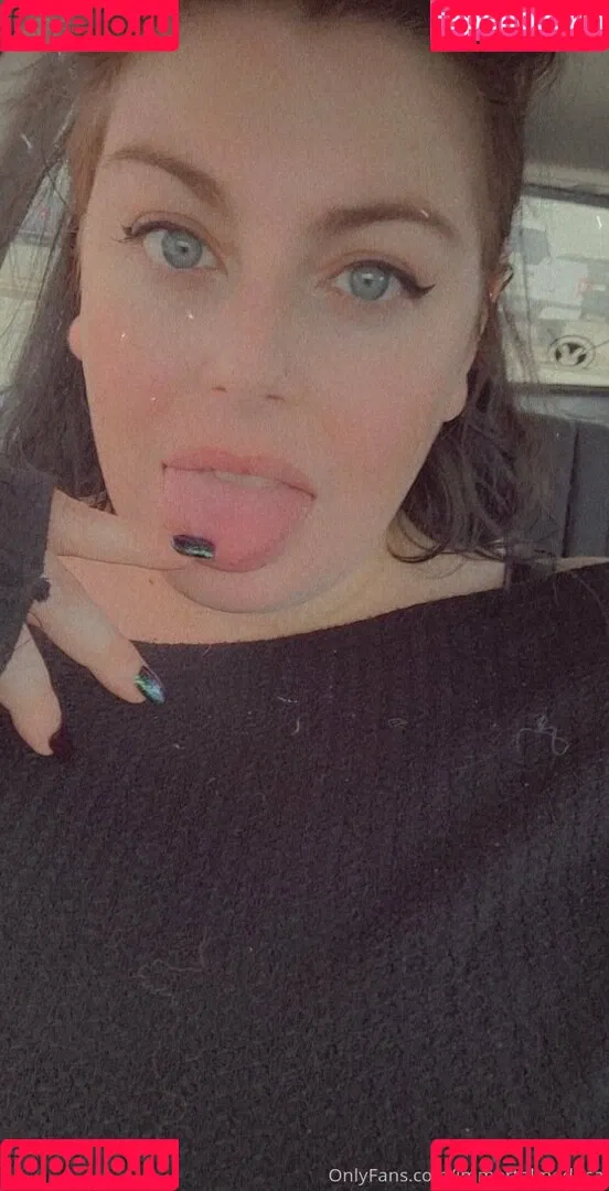 megandaw / megdaw_ Onlyfans Photo Gallery 