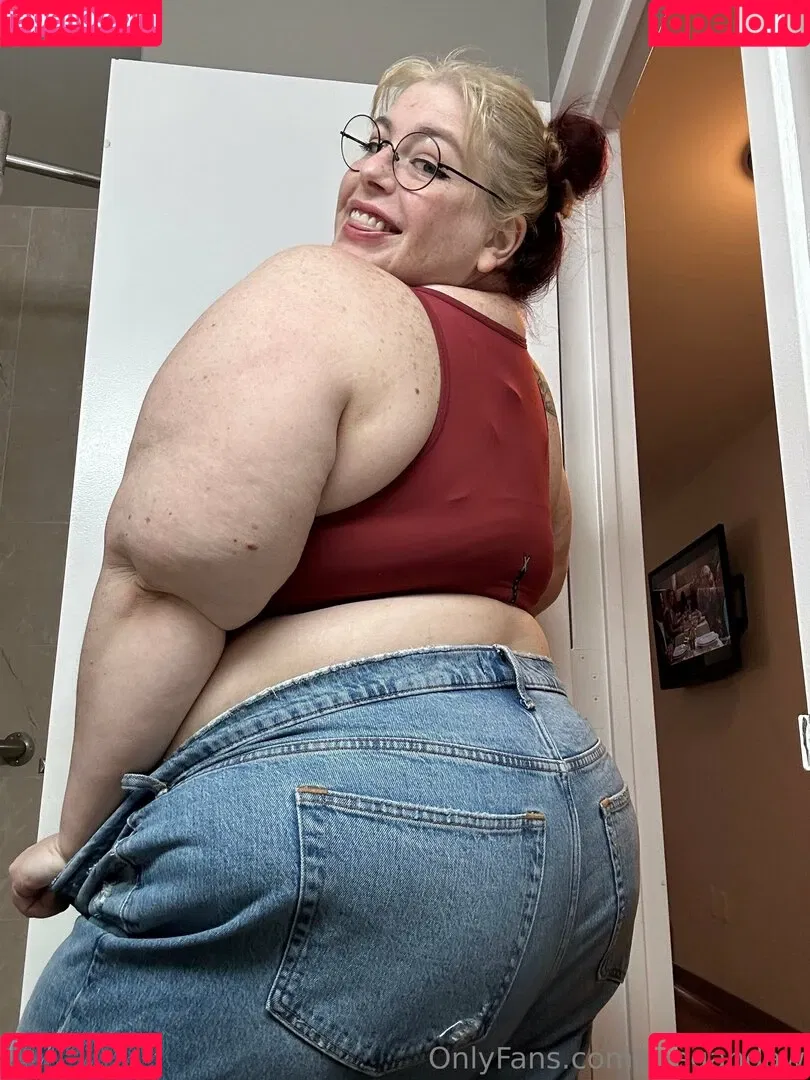 megandaw / megdaw_ Onlyfans Photo Gallery 