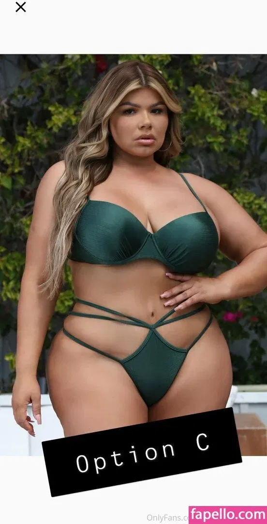 megandaw / megdaw_ Onlyfans Photo Gallery 