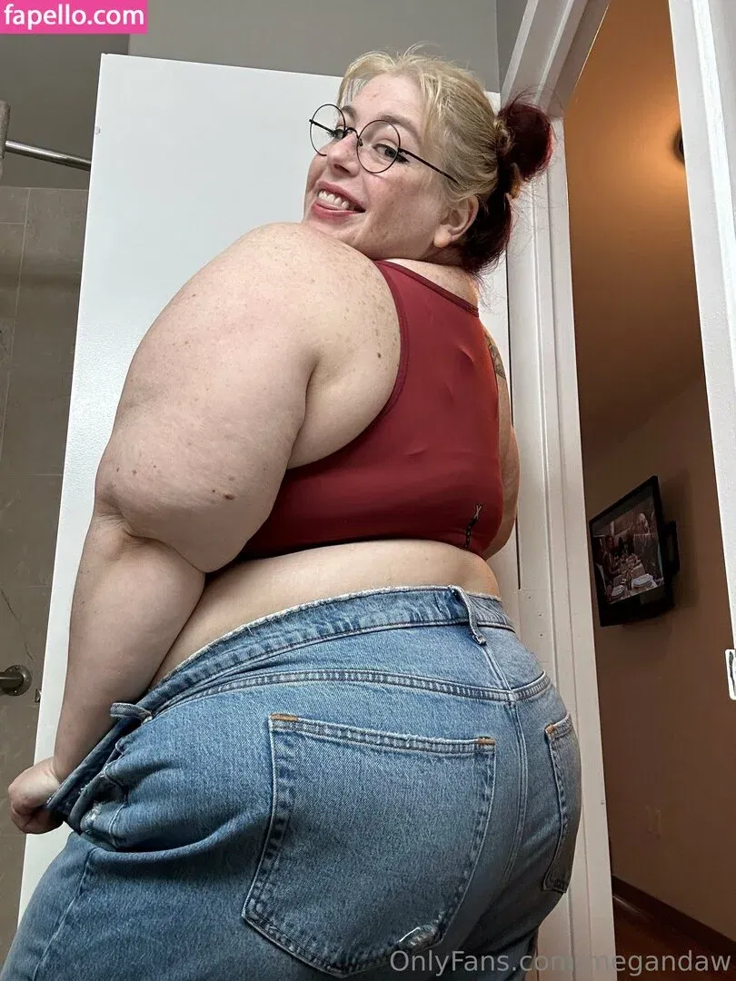 megandaw / megdaw_ Onlyfans Photo Gallery 