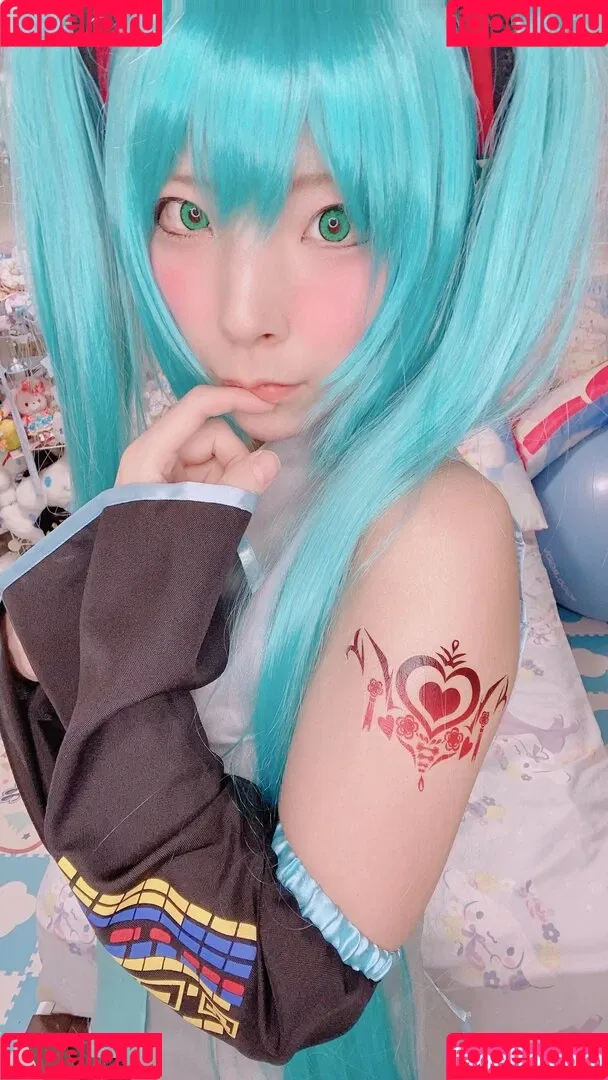 Comonun / como.exe / hitori.exe Onlyfans Photo Gallery 
