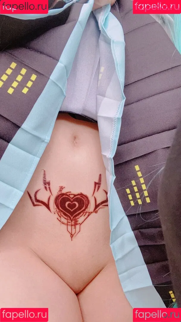 Comonun / como.exe / hitori.exe Onlyfans Photo Gallery 