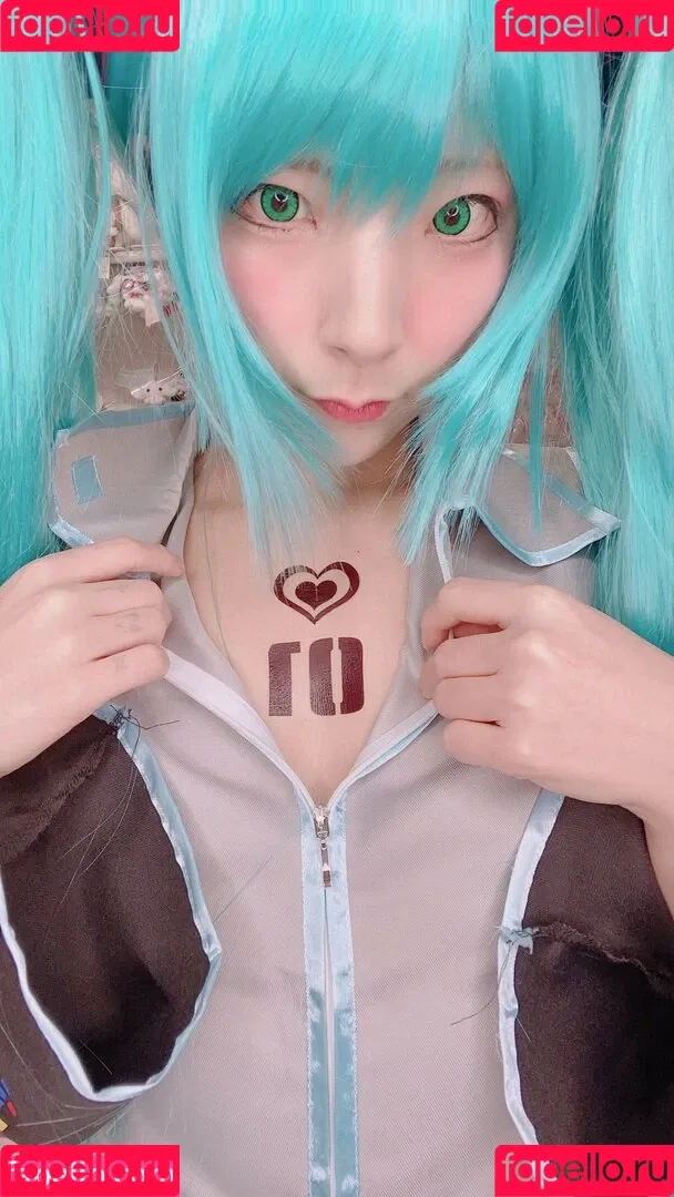 Comonun / como.exe / hitori.exe Onlyfans Photo Gallery 