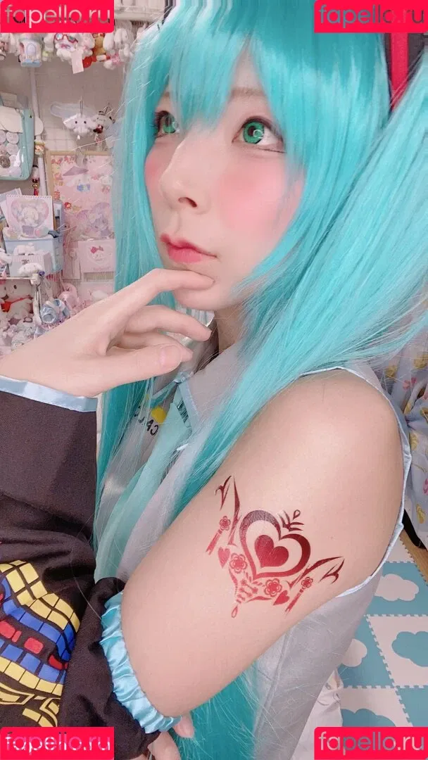 Comonun / como.exe / hitori.exe Onlyfans Photo Gallery 