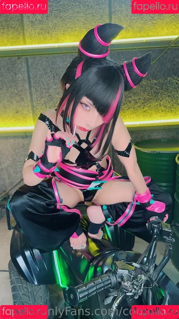 Comonun / como.exe / hitori.exe Onlyfans Photo Gallery 