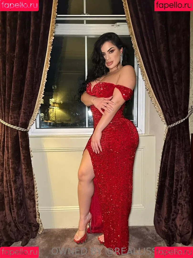 Lissa Aires / iwantlissaaires / lisa martiz / lissaaires / lissaairesa Onlyfans Photo Gallery 