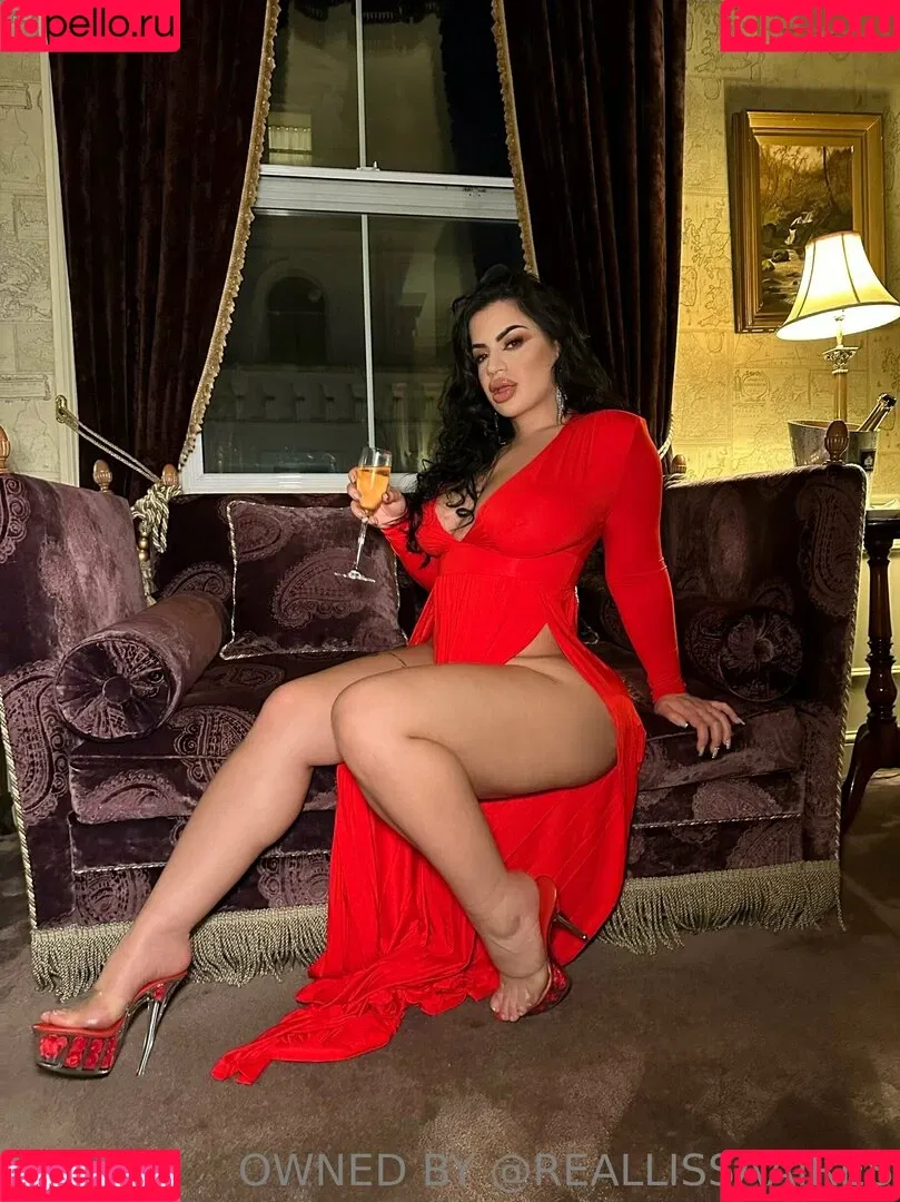 Lissa Aires / iwantlissaaires / lisa martiz / lissaaires / lissaairesa Onlyfans Photo Gallery 