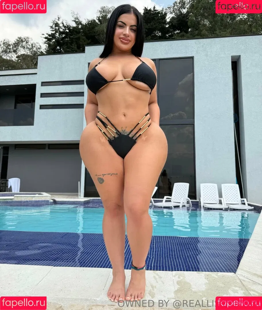Lissa Aires / iwantlissaaires / lisa martiz / lissaaires / lissaairesa Onlyfans Photo Gallery 