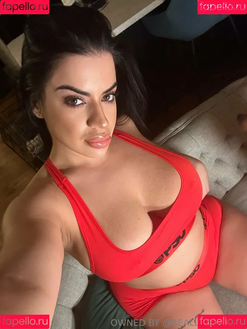 Lissa Aires / iwantlissaaires / lisa martiz / lissaaires / lissaairesa Onlyfans Photo Gallery 