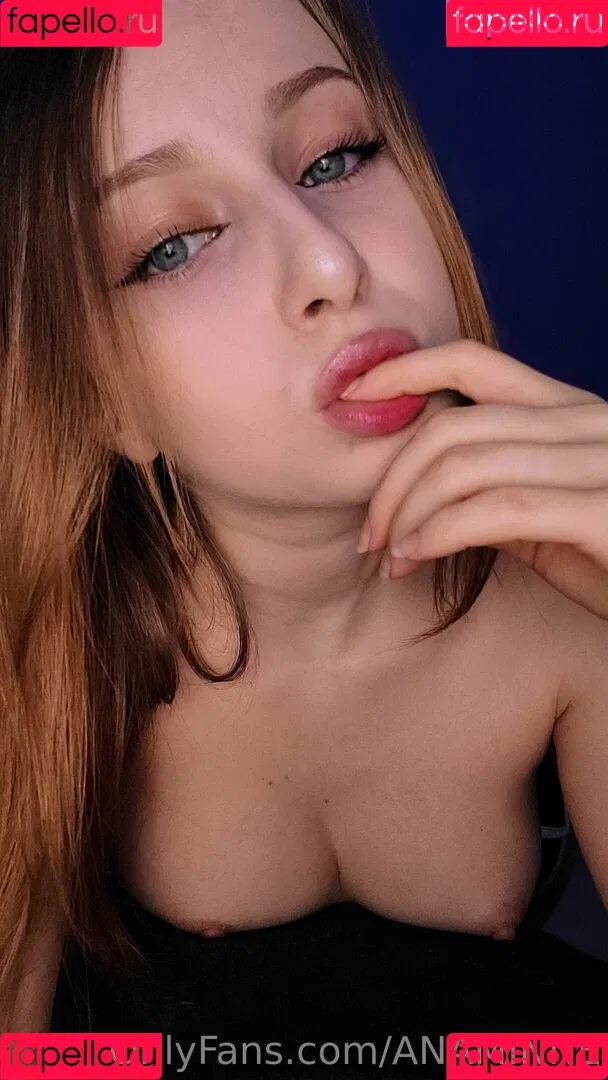 PetiteFeline / PetiteFeline_ / petitefelinespicy Onlyfans Photo Gallery 