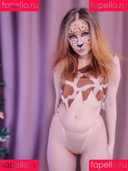 PetiteFeline / PetiteFeline_ / petitefelinespicy Onlyfans Photo Gallery 