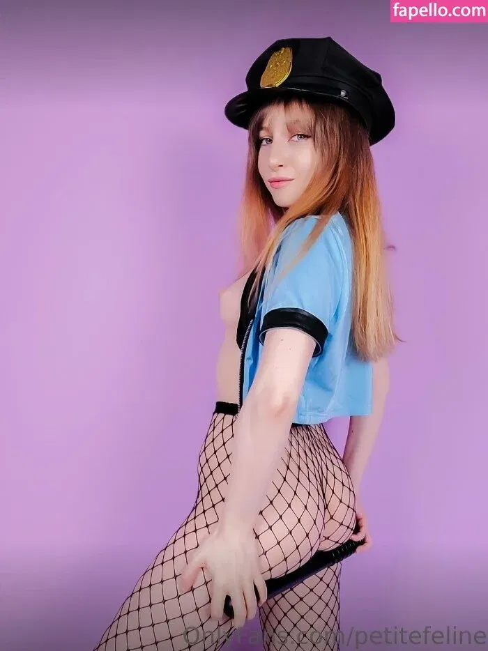 PetiteFeline / PetiteFeline_ / petitefelinespicy Onlyfans Photo Gallery 