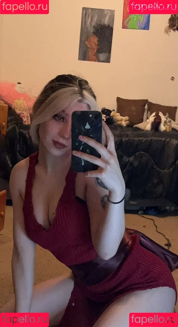 Gianna Hades / HadesHowell / gianna_hades / gmhuvo / gmuhvo Onlyfans Photo Gallery 