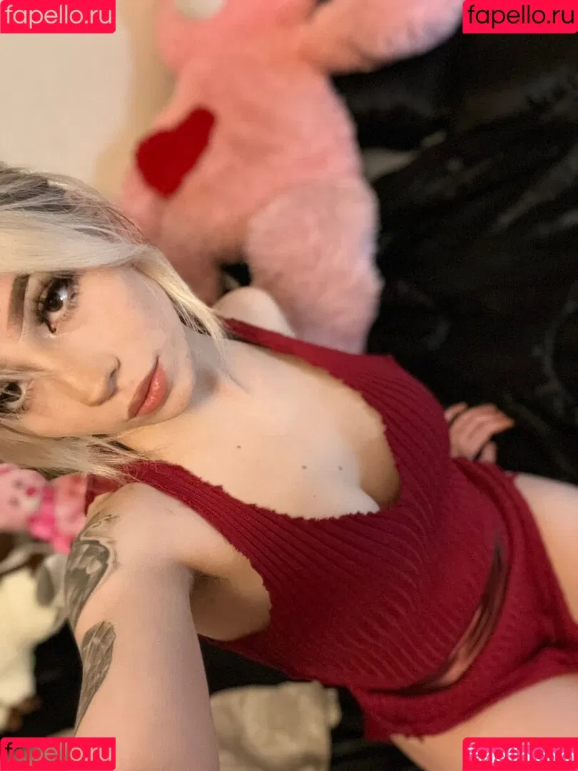 Gianna Hades / HadesHowell / gianna_hades / gmhuvo / gmuhvo Onlyfans Photo Gallery 