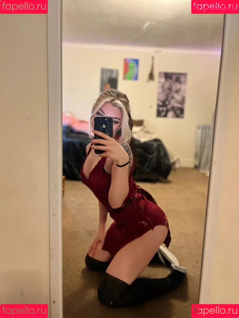 Gianna Hades / HadesHowell / gianna_hades / gmhuvo / gmuhvo Onlyfans Photo Gallery 