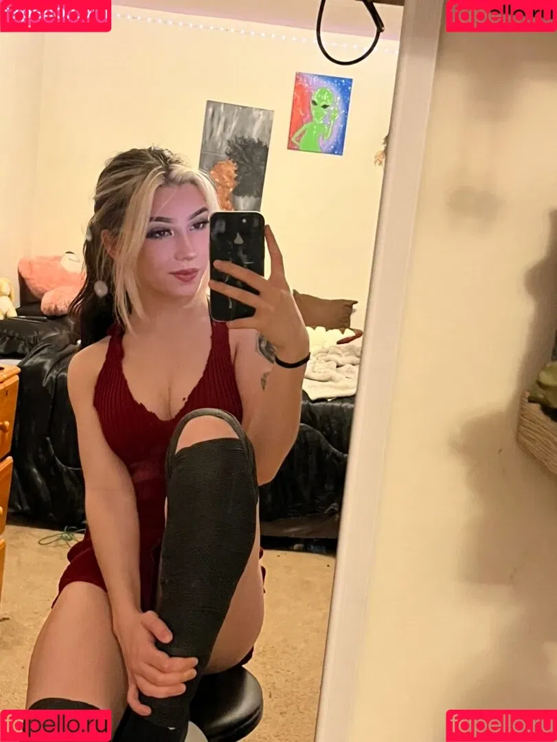 Gianna Hades / HadesHowell / gianna_hades / gmhuvo / gmuhvo Onlyfans Photo Gallery 