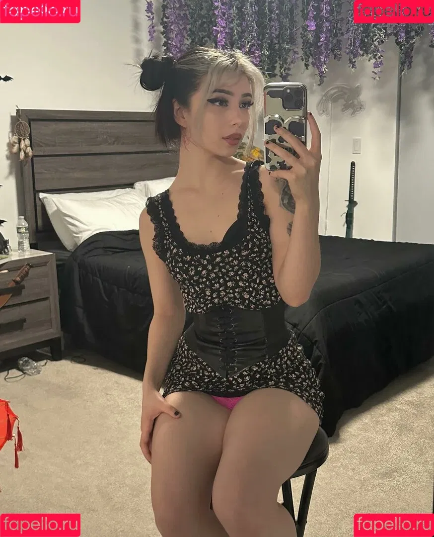 Gianna Hades / HadesHowell / gianna_hades / gmhuvo / gmuhvo Onlyfans Photo Gallery 