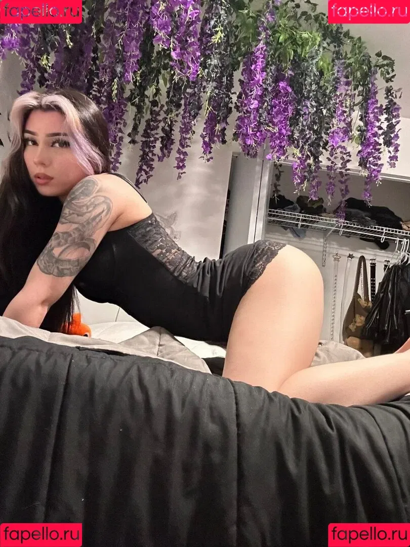 Gianna Hades / HadesHowell / gianna_hades / gmhuvo / gmuhvo Onlyfans Photo Gallery 