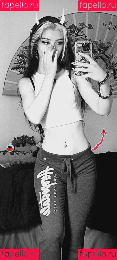 Gianna Hades / HadesHowell / gianna_hades / gmhuvo / gmuhvo Onlyfans Photo Gallery 