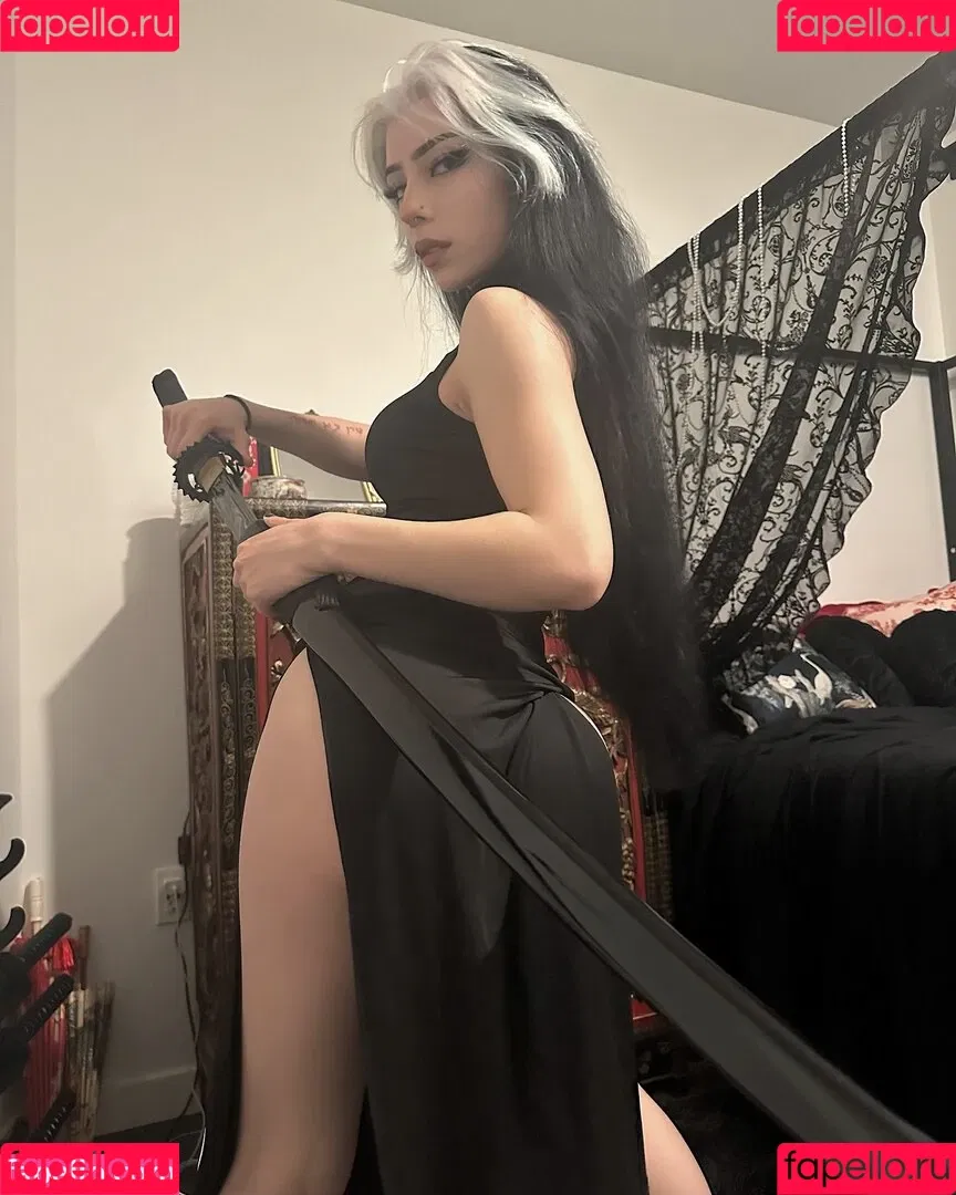 Gianna Hades / HadesHowell / gianna_hades / gmhuvo / gmuhvo Onlyfans Photo Gallery 