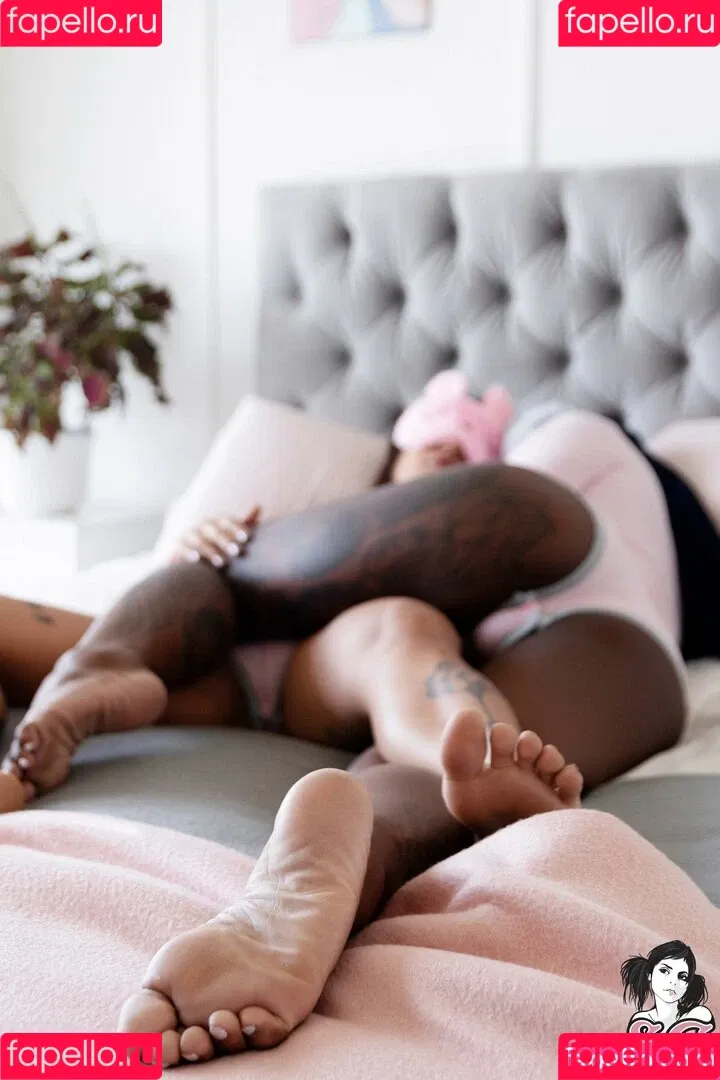 Midnight / midnightsg / midnightsun.motion Onlyfans Photo Gallery 