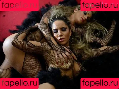 Mulher Melão / Renata Frisson / melaooficial / mulhermelao Onlyfans Photo Gallery 