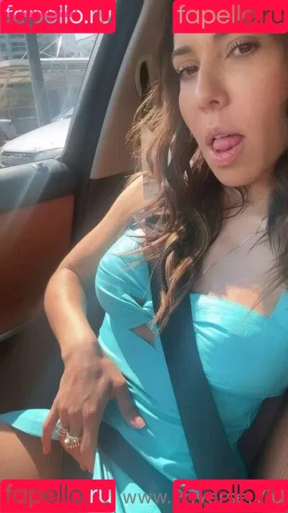 Mulher Melão / Renata Frisson / melaooficial / mulhermelao Onlyfans Photo Gallery 