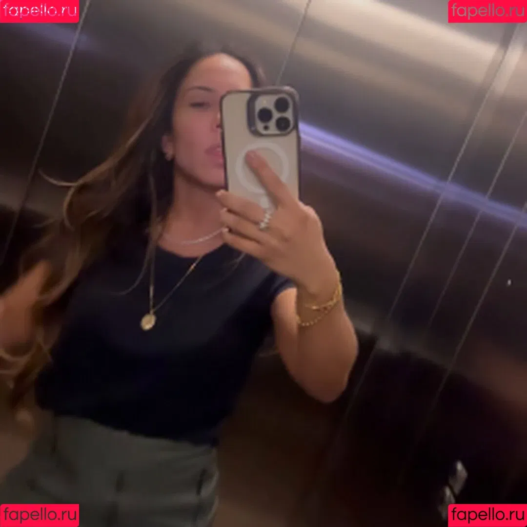 Mulher Melão / Renata Frisson / melaooficial / mulhermelao Onlyfans Photo Gallery 