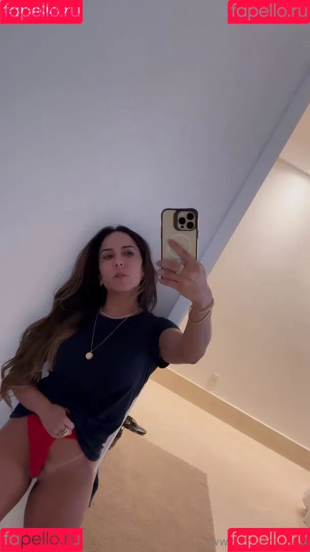 Mulher Melão / Renata Frisson / melaooficial / mulhermelao Onlyfans Photo Gallery 