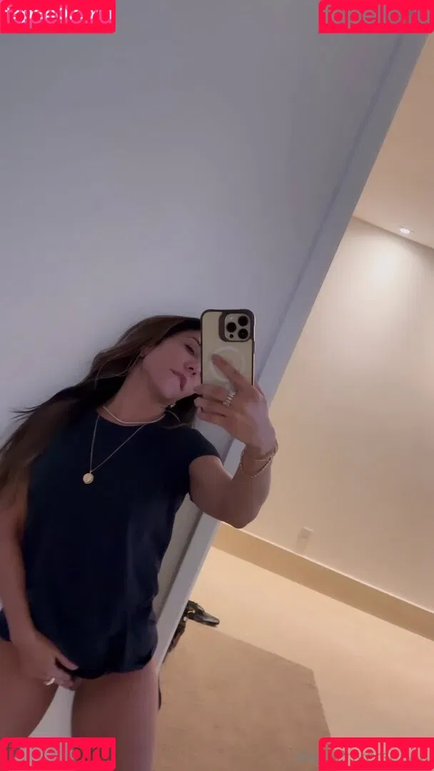 Mulher Melão / Renata Frisson / melaooficial / mulhermelao Onlyfans Photo Gallery 