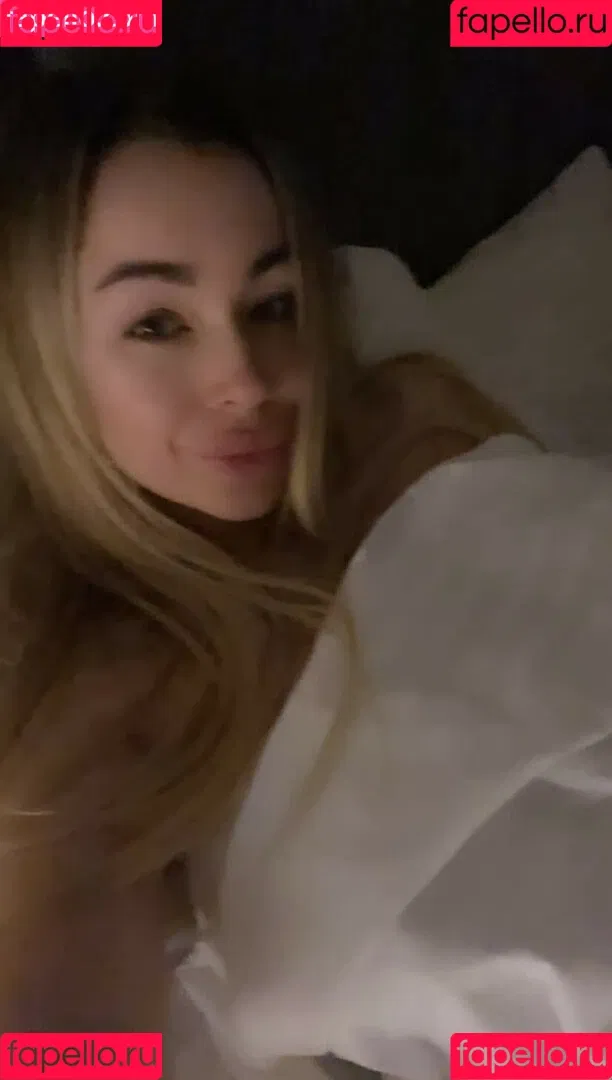 Anna Kostenko / annetkostenko Onlyfans Photo Gallery 