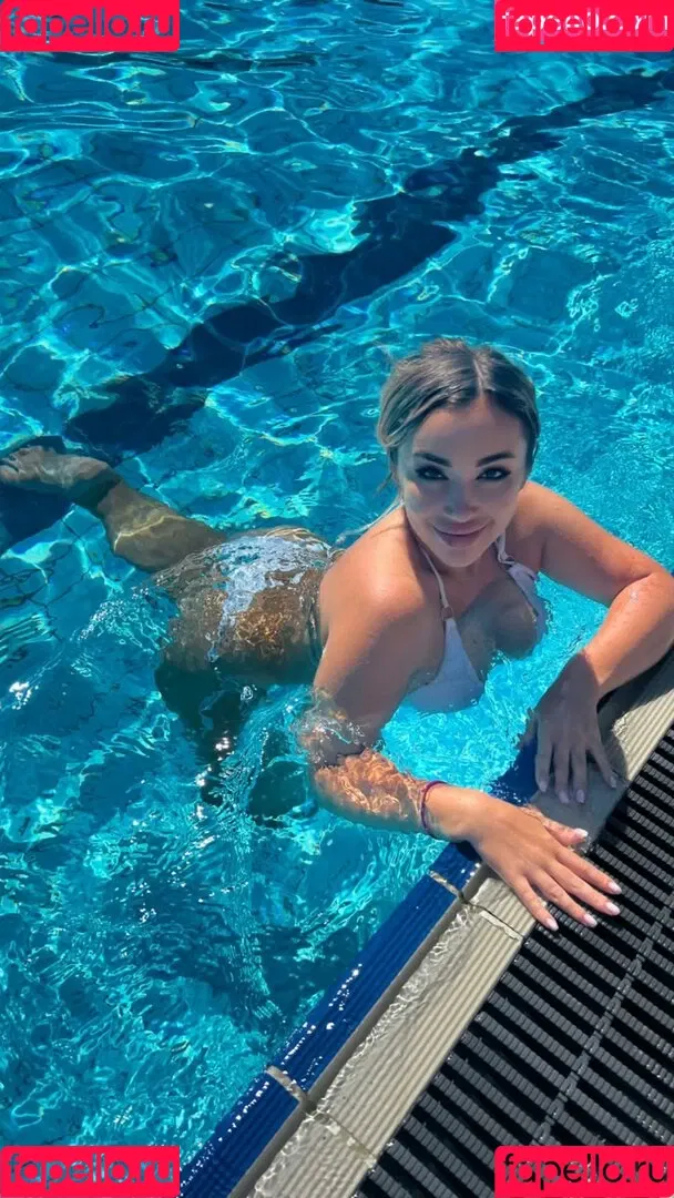 Anna Kostenko / annetkostenko Onlyfans Photo Gallery 