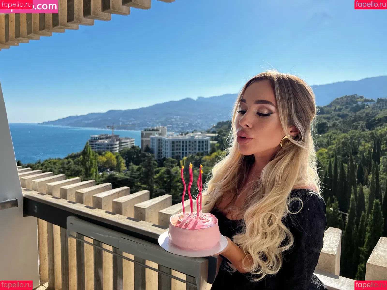 Anna Kostenko / annetkostenko Onlyfans Photo Gallery 