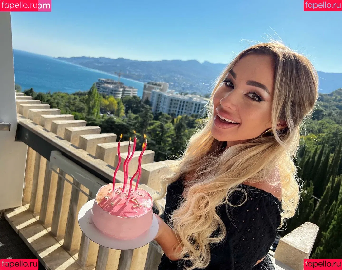 Anna Kostenko / annetkostenko Onlyfans Photo Gallery 