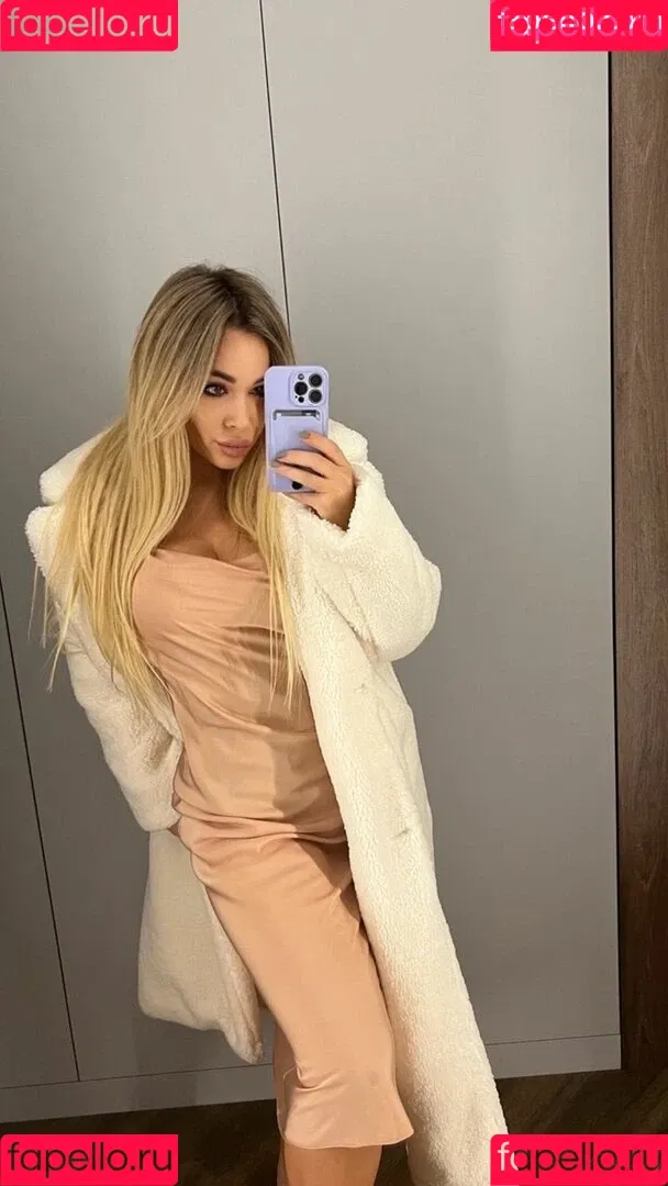 Anna Kostenko / annetkostenko Onlyfans Photo Gallery 
