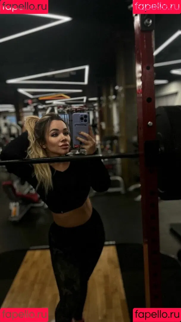 Anna Kostenko / annetkostenko Onlyfans Photo Gallery 