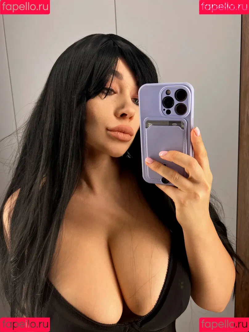 Anna Kostenko / annetkostenko Onlyfans Photo Gallery 