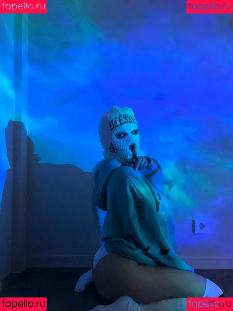 Anna Kostenko / annetkostenko Onlyfans Photo Gallery 