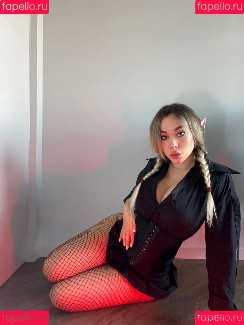 Anna Kostenko / annetkostenko Onlyfans Photo Gallery 